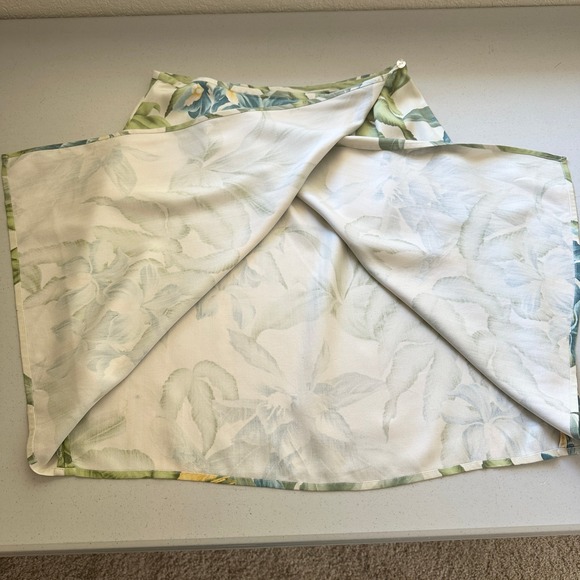 Tommy Bahama Wrap Silk Skirt Womens 10 Tropical Parrot Floral Resortwear Travel - Picture 5 of 9
